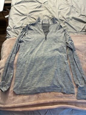 lululemon athletica Light Gray Quarter-Zip Pullover Size M